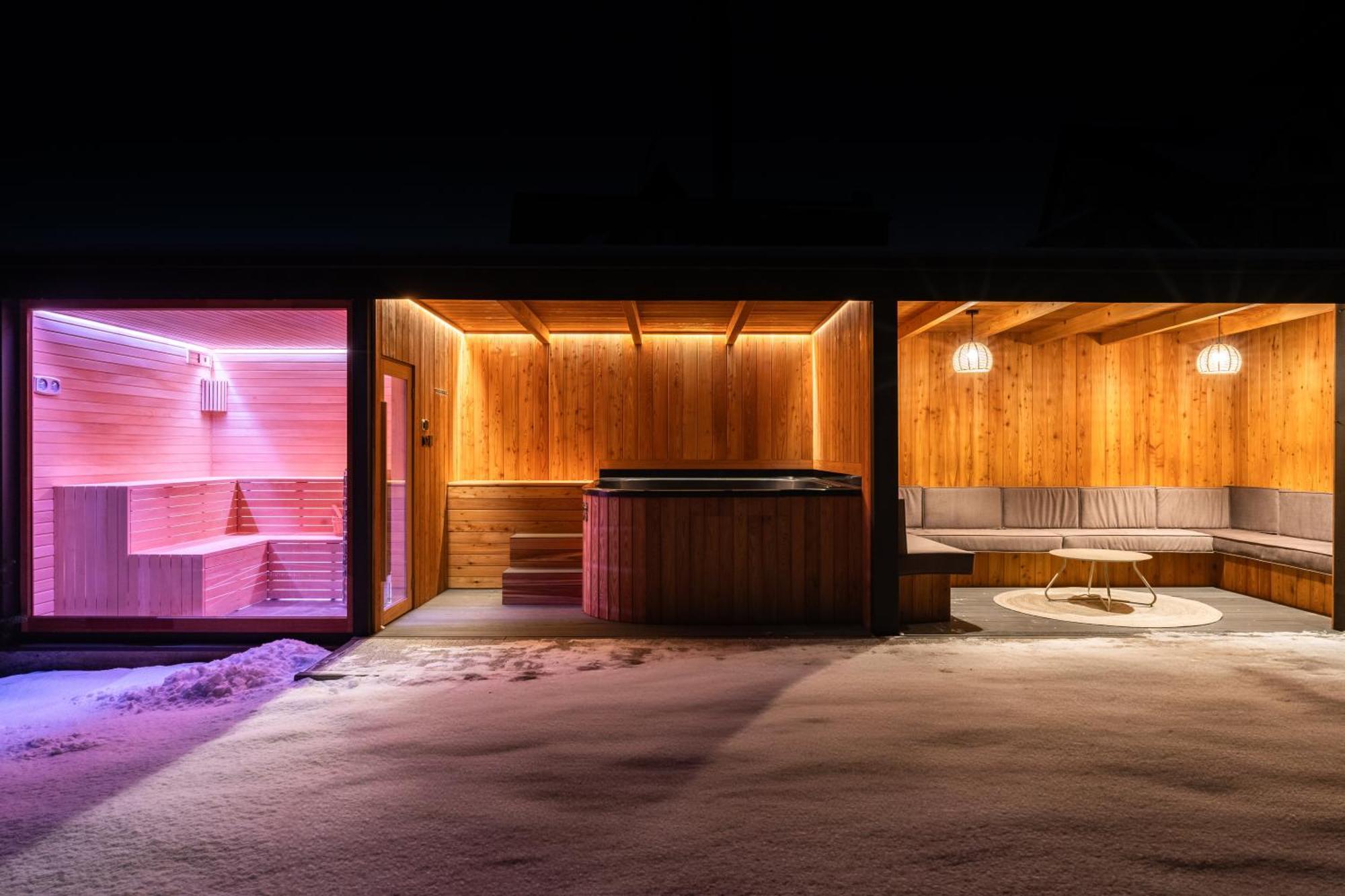 Podhalanka Jacuzzi & Sauna - Drewniany Dom Dla 20 Osob